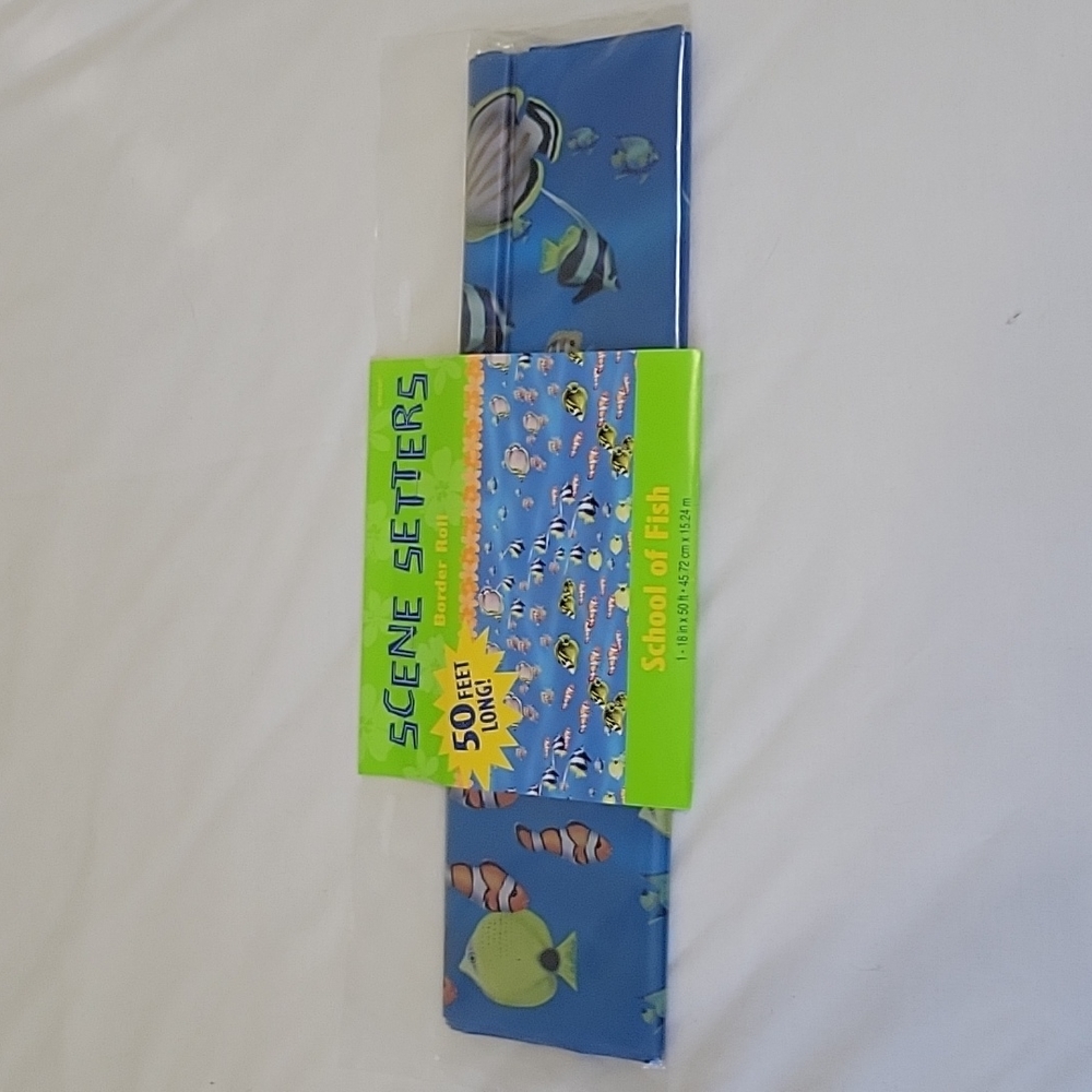 NEW 🐠 50 FT School of Fish Scene Setters Border Roll Decoration 🐟